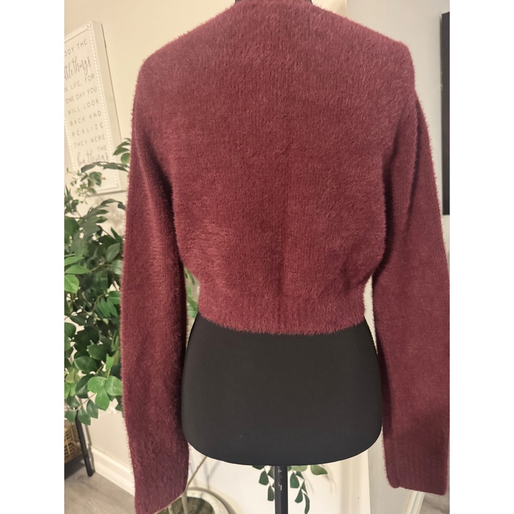 Kimchi Blue Burgundy Fuzzy Cropped Cardigan Sweater Button Front Small - Picture 4 of 4